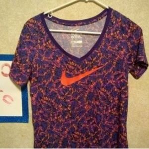 Nike Tee*